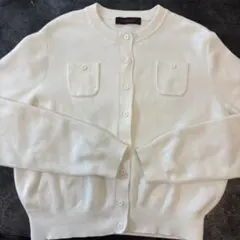ホワイト カーディガン フロントポケット付き