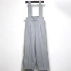 クチュールブローチ　サロペット　オーバーオール　グレー　ワイドパンツ　カジュアル