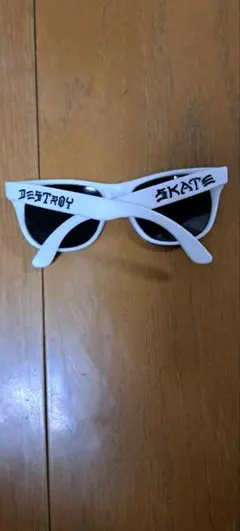 THRASHER　白　サングラスのサムネイル