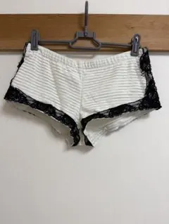 LIP SERVICE 平成ギャル　Y2K レースショートパンツのサムネイル