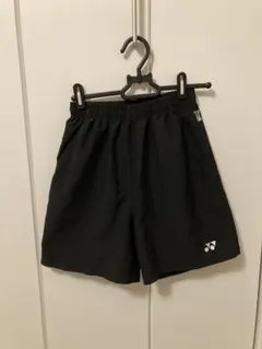 ヨネックス 黒 ハーフパンツ