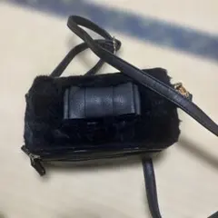 フェイクファー リボン ショルダーバッグ ブラックのサムネイル
