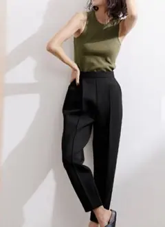 urs ダンボールコクーンパンツ