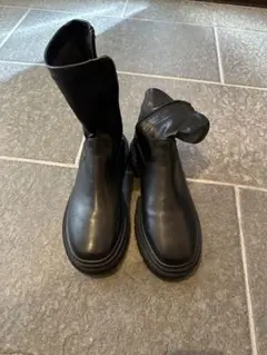 ブラック ショートブーツ