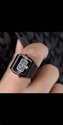 【日本未発売】ブラックadidas Digital Two Ring（値引きOKのサムネイル
