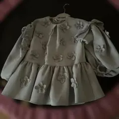 TSURU by Mariko Oikawa フラワーモチーフ トップスのサムネイル