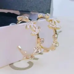 美品 CHANEL フープ ピアス ココマーク ラインストーン a5 - メルカリ