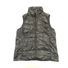 大人気！UNIQLO ユニクロ ウルトラライトダウンベスト