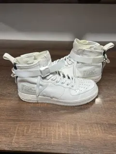 Item thumbnail for item 6b8d3f2b-5fb3-49e0-84e1-7c62024275ee