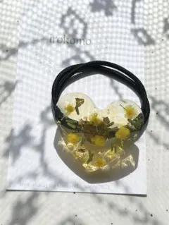 ハンドメイド　ヘアゴム　ミモザ　ハート　イエロー　ヘアアクセサリー