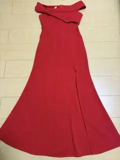 オフショルドレス