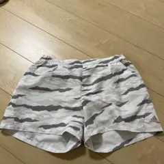 adidasアディダスカモフラ柄ショートパンツハーフパンツ