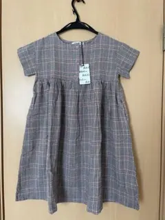 新品タグ付き　120cm チェックのワンピースのサムネイル