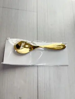 ハーゲンダッツ　アイスクリームスプーン 　ゴールド　非売品のサムネイル