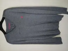 BURBERRY BLACK Vネックニットセーター ホースロゴ グレーのサムネイル