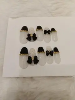 ネイルチップ　乳白色　ブラック　フレンチ ロングバレリーナ