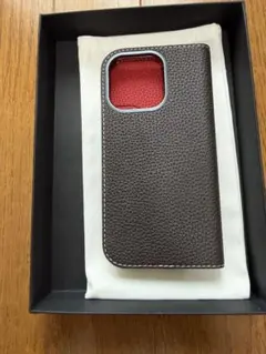 ボナベンチュラ 手帳型ケース チョコレートブラウン✖️レッドiPhone16Pro