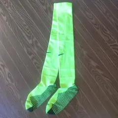 Nike 蛍光イエロー サッカーソックス