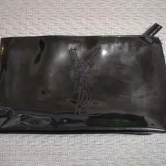 YSL イヴサンローランビューティー　 ポーチ ブラック　未使用✨難ありのサムネイル