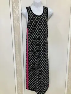 ルイヴィトン　ニットワンピース 美品のサムネイル