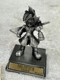 FF7 一番くじ　A賞　クラウド　D賞　ミニフィギュアセット　a FF7 一番くじ A賞 クラウド D賞 ミニフィギュアセット a - メルカリ
