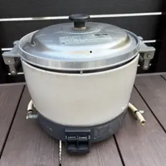 14亜11 (Rinnai)リンナイ ガス炊飯器 RR-100VQ 都市ガス用 - メルカリ