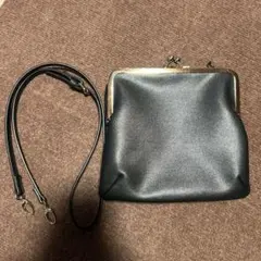 ローリーズファーム　LOWRYSFARM がま口ショルダーバック　黒