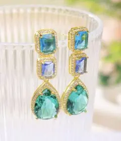 値下げ‼️新品未使用♡豪華ピアス　グリーンパープル水色　キュービックジルコニア