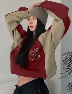 DAZY Ｖネックプルオーバー　SHEIN