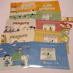 スヌーピー仲間たち50周年アートクリアファイル5種類9枚 ステッカー4種類6枚