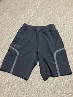 Under Armour ショートパンツ