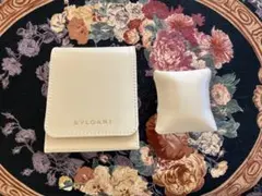 BVLGARI ホワイトジュエリーボックス