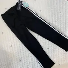 Item thumbnail for item 2800ec08-f9b6-4a70-bbec-81a7fb819cca