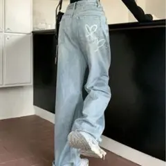 Item thumbnail for item e5d97615-60da-4656-ba57-303f0adb1293