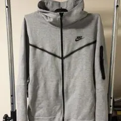 Nike グレー フルジップ パーカー Lテックフリース