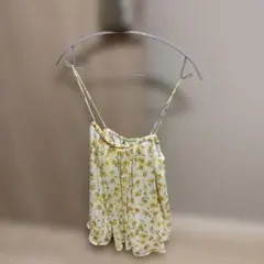MANGO 花柄キャミソール Sサイズのサムネイル
