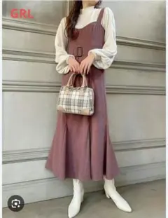 GRL ベルト付きシャーリングマーメイドスエードジャンパースカート