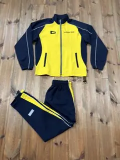 【ゆっさん専用】リベルタサッカースクール ジャージ上下セット ゆっさん専用】リベルタサッカースクール ジャージ上下セット - メルカリ