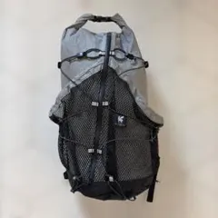 最終価格　美品！超軽量　ACTIBACE ウルトラ200 タウンユースのみ使用 最終価格。ACTIBASE I.D. backpack ULTRAライトグレー - メルカリ