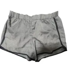 ニューバランス　ランニングウェア　スポーツジム　ウォーキング　マラソン