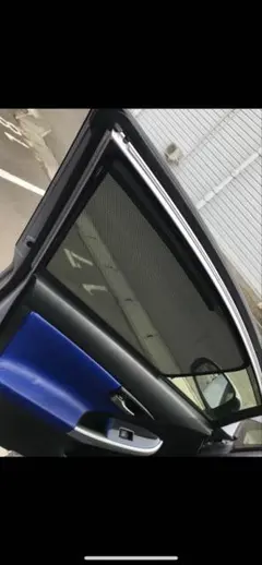 30系プリウス専用】 着脱式スモーク フィルム風サンシェード - メルカリ
