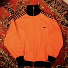 adidas オレンジ　トラックジャケット　デサント　7号
