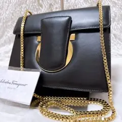 ✨超希少 極美品✨ サルヴァトーレフェラガモ ガンチーニ チェーン ブラック