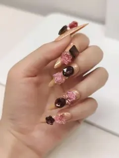 花と宝石のデザイン ネイルチップ Sサイズ