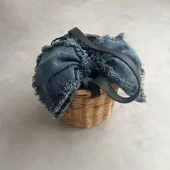 Item thumbnail for item 5df9e755-8557-4924-8565-0dc47fbdc853