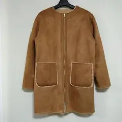 ブラウン ノーカラーコート スエード風とボア生地　リバーシブル