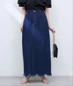 タグ付き　未使用　ナチュラルクチュール　デニム　スカート　裾フリンジスカラップ