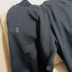 Under Armour ブラック トレーニングパンツ