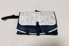 Item thumbnail for item 8bc404e3-5ce6-40da-8b55-d0fee4cb8e5f