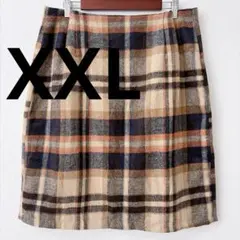 ベージュ系チェック柄タイトスカート XXL